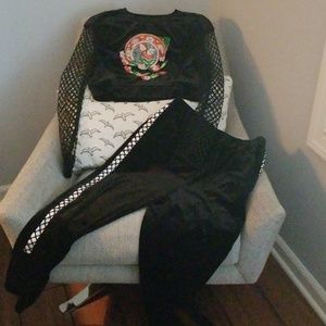 Sexy sweat suit set!